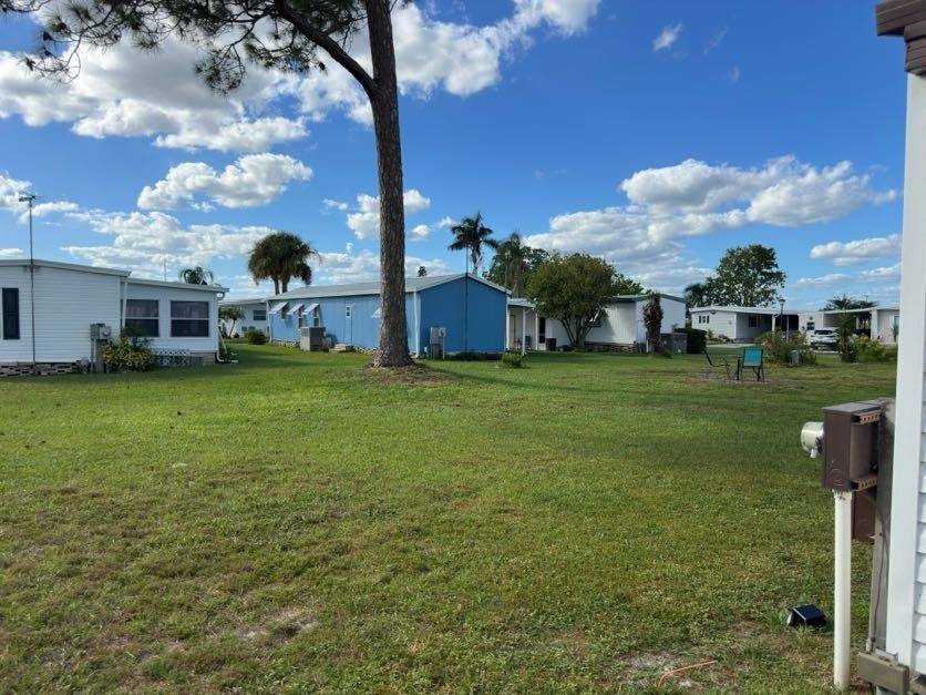 101 Woodside Lane a Winter Haven, FL Mobile or Manufactured Home for Sale
